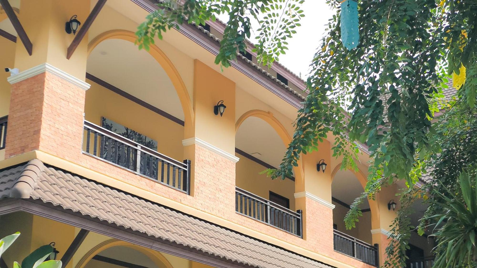 Siam Avari Hotel, Chiang Rai Dış mekan fotoğraf
